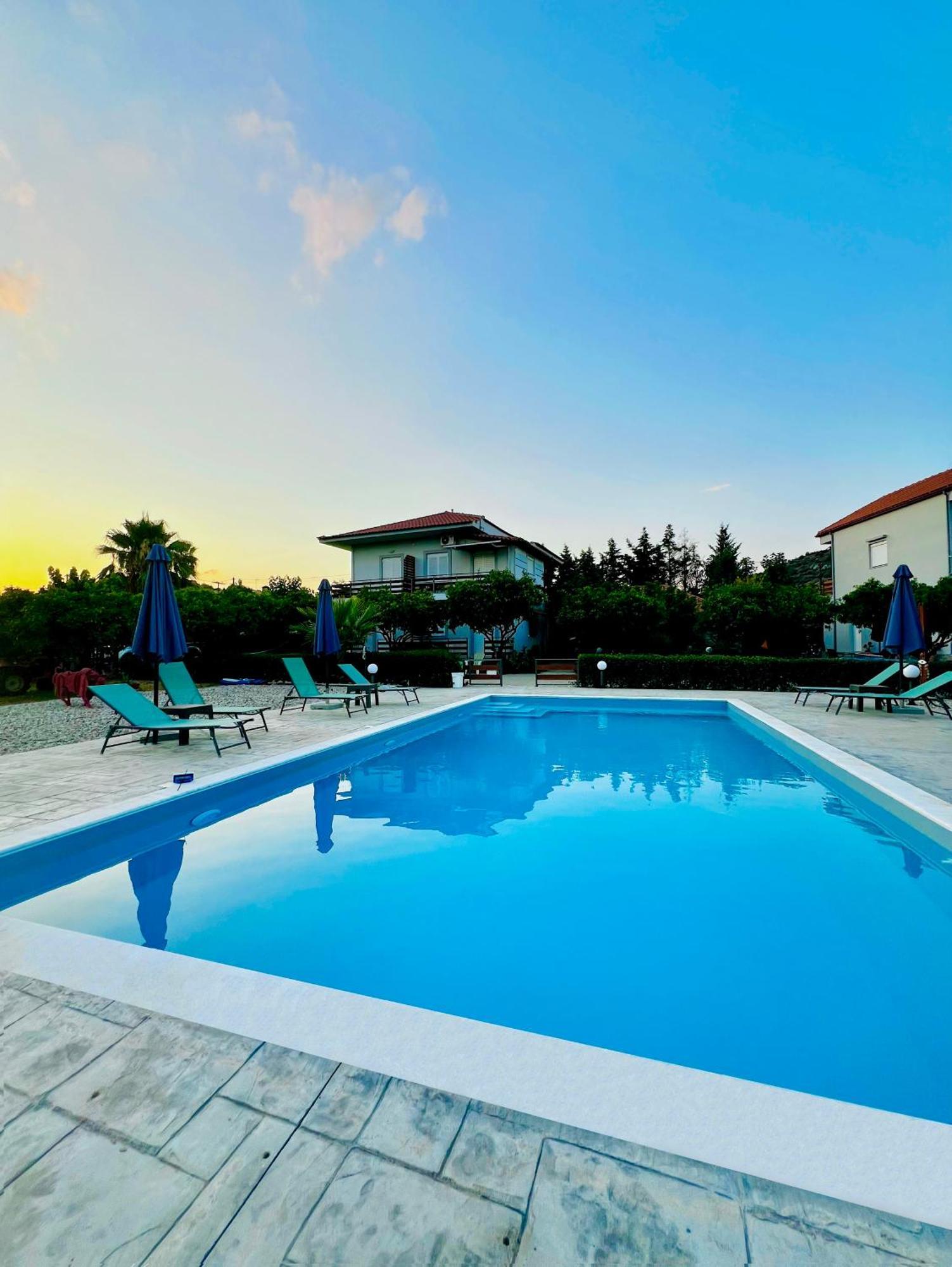 Ktima Klimentini Apartamento Vivári Exterior foto